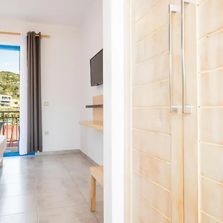 Szálloda Blue Horizon *