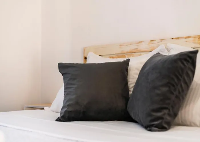 Blue Horizon * Himare