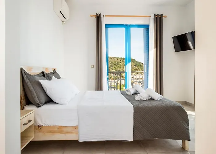 Blue Horizon Hotel Himare